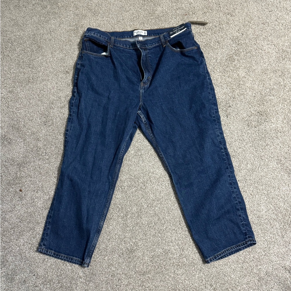 Women’s Ultra High Rise Ankle Straight Jean